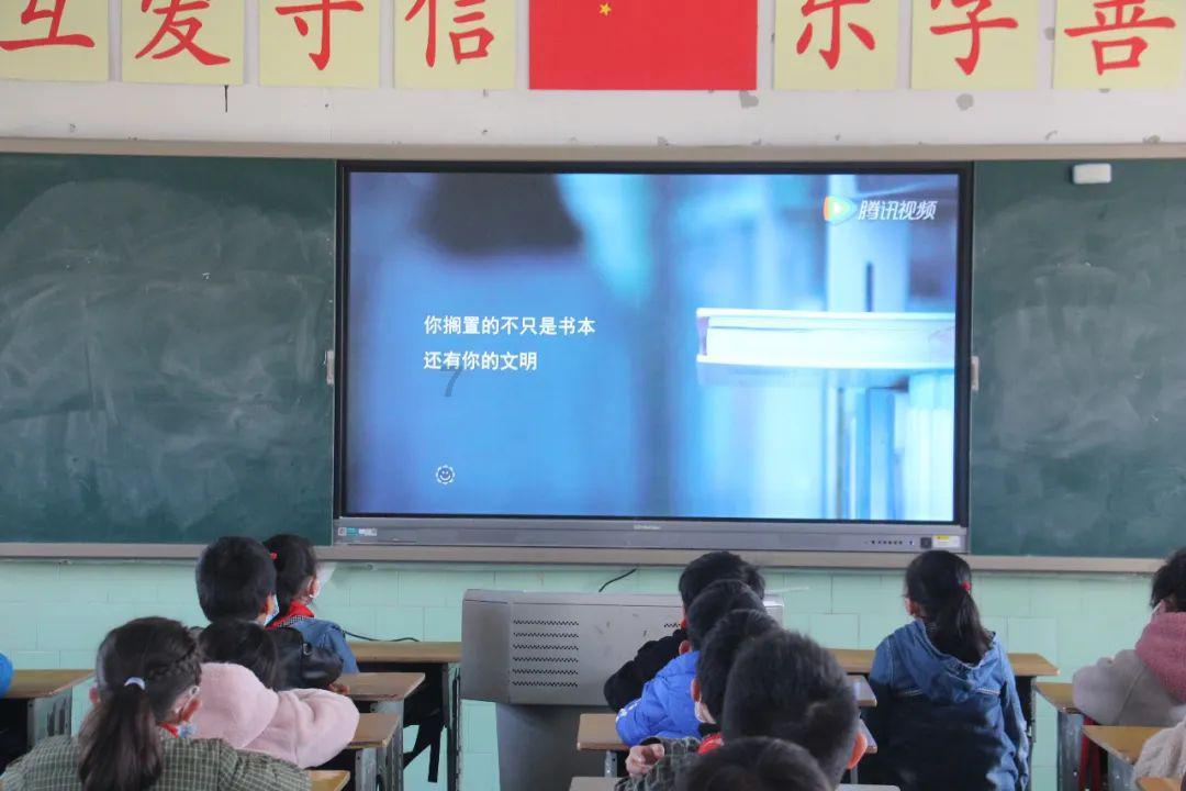 彼岸花花语是什么意思——问题解答专家，快速解决疑惑！